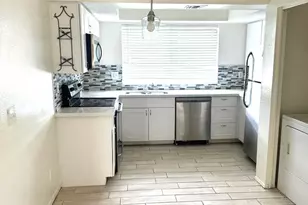 1548 W Sahuaro Dr, Phoenix, AZ 85029 - Photo 5