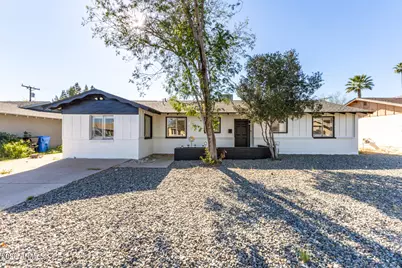 9022 N 18th Drive, Phoenix, AZ 85021 - Photo 1