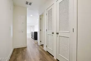 25424 W Mark Ln, Wittmann, AZ 85361 - Photo 9