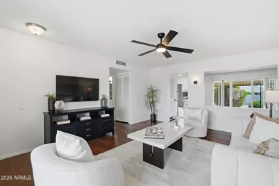 10733 W Hutton Drive, Sun City, AZ 85351 - Photo 13