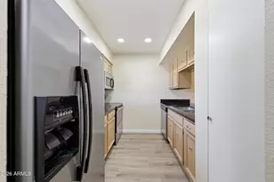 7436 E Chaparral Rd, Scottsdale, AZ 85250 - Photo 5