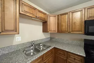 6242 N 23rd Ave, Phoenix, AZ 85015 - Photo 9