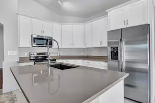 2238 E Heston Dr, Phoenix, AZ 85024 - Photo 13