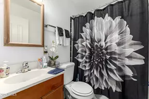 1147 W Peoria Ave, Phoenix, AZ 85029 - Photo 19