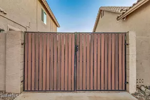 1331 W Beck Ln, Phoenix, AZ 85023 - Photo 25