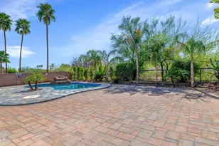 1331 W Beck Ln, Phoenix, AZ 85023 - Photo 23