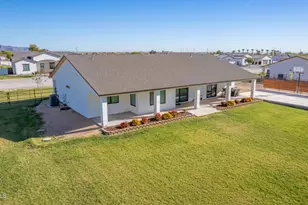 22547 W Pecan Rd, Buckeye, AZ 85326 - Photo 5