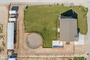 22547 W Pecan Rd, Buckeye, AZ 85326 - Photo 7