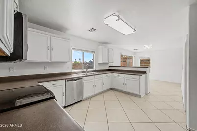 6427 W Cordes Road, Phoenix, AZ 85043 - Photo 15