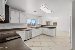 6427 W Cordes Rd, Phoenix, AZ 85043 - Photo 15