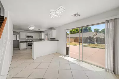 6427 W Cordes Road, Phoenix, AZ 85043 - Photo 13