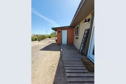 350 Los Altos Drive #Apt 3, Wickenburg, AZ 85390 - Photo 9