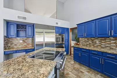 6950 W Willow Avenue, Peoria, AZ 85381 - Photo 29