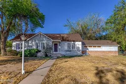 213 S Mesquite Street, Wickenburg, AZ 85390 - Photo 3