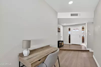 3235 S Allred Drive, Tempe, AZ 85282 - Photo 5