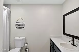 3235 S Allred Dr, Tempe, AZ 85282 - Photo 29