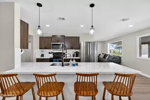 3235 S Allred Dr, Tempe, AZ 85282 - Photo 13