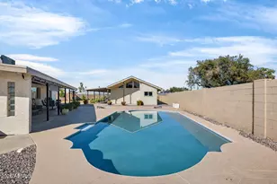 3235 S Allred Dr, Tempe, AZ 85282 - Photo 35