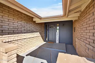 3235 S Allred Dr, Tempe, AZ 85282 - Photo 3