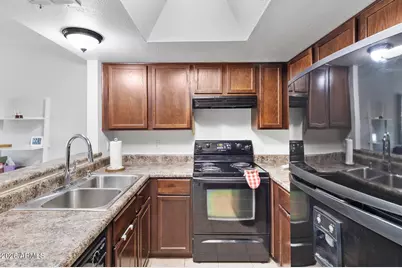 1720 E Thunderbird Road #2063, Phoenix, AZ 85022 - Photo 13