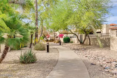 16623 N 29th Drive, Phoenix, AZ 85053 - Photo 11