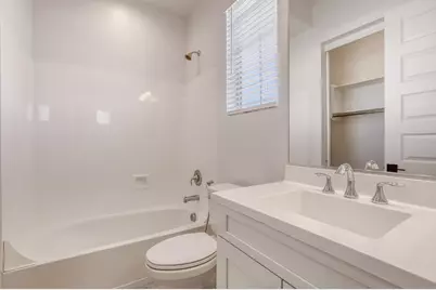 8723 W Vista Avenue, Glendale, AZ 85305 - Photo 21