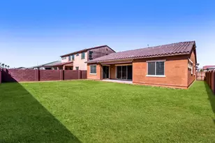 8723 W Vista Ave, Glendale, AZ 85305 - Photo 9