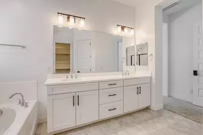 8723 W Vista Avenue, Glendale, AZ 85305 - Photo 29