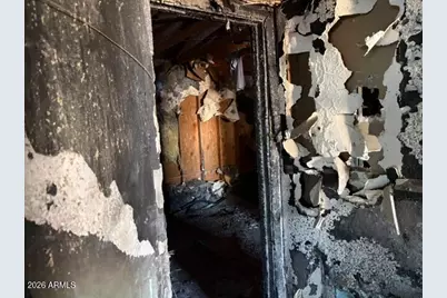 7526 W Surrey Avenue, Peoria, AZ 85381 - Photo 9