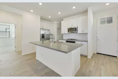 13235 N 145th Lane, Surprise, AZ 85379 - Photo 5