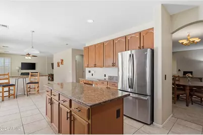 14231 W Windward Avenue, Goodyear, AZ 85395 - Photo 11