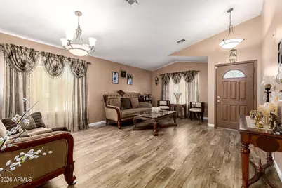 3904 W Sandra Terrace, Phoenix, AZ 85053 - Photo 5