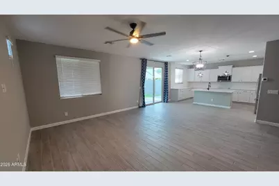 9189 N 98th Avenue, Peoria, AZ 85345 - Photo 15