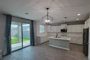 9189 N 98th Ave, Peoria, AZ 85345 - Photo 13