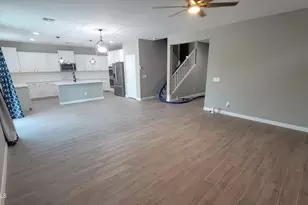 9189 N 98th Ave, Peoria, AZ 85345 - Photo 17