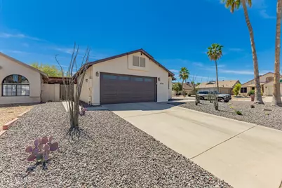 8735 E Moreland Street, Scottsdale, AZ 85257 - Photo 3