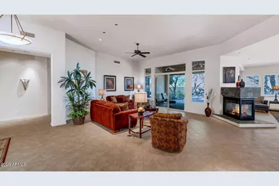 22608 N 55th Street, Phoenix, AZ 85054 - Photo 7