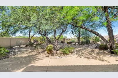 22608 N 55th Street, Phoenix, AZ 85054 - Photo 33