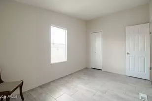 8601 N 71st Ave, Glendale, AZ 85301 - Photo 17