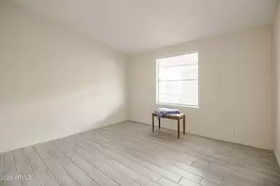 8601 N 71st Ave, Glendale, AZ 85301 - Photo 19