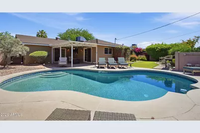 8307 E Clarendon Avenue, Scottsdale, AZ 85251 - Photo 21