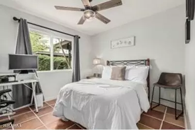 115 W 10th Street, Tempe, AZ 85281 - Photo 13