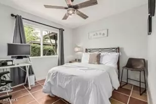 115 W 10th St, Tempe, AZ 85281 - Photo 13