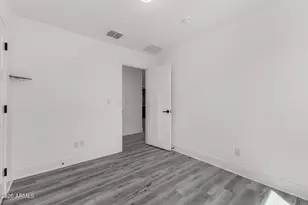 5117 S 23rd Dr, Phoenix, AZ 85041 - Photo 17