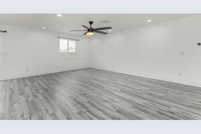 5117 S 23rd Drive, Phoenix, AZ 85041 - Photo 5