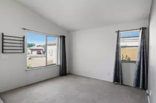 7815 W Solano Dr N, Glendale, AZ 85303 - Photo 7