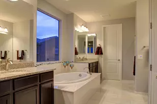 3607 E Salter Dr, Phoenix, AZ 85050 - Photo 9