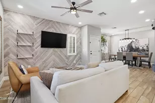 21844 N 40th Pl, Phoenix, AZ 85050 - Photo 7