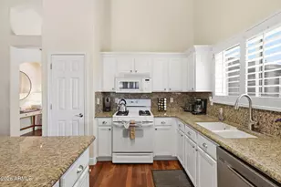 9463 W Purdue Ave, Peoria, AZ 85345 - Photo 13