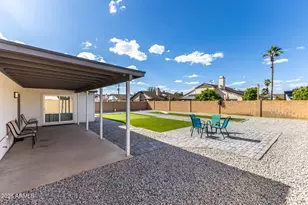 6620 W Cholla St, Glendale, AZ 85304 - Photo 25